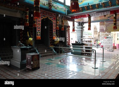 Kuil Sri Madurai Veeran Raja Karumari Amman & Tuah Pek Kong