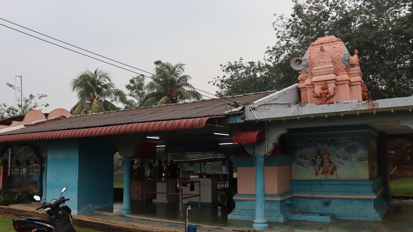 Sri Maha Raja Rajeshwari Amman...