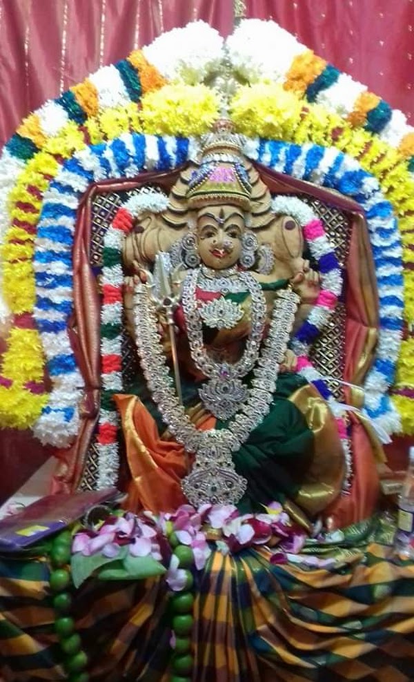 Sri Maha Mariamman Temple, Ged...