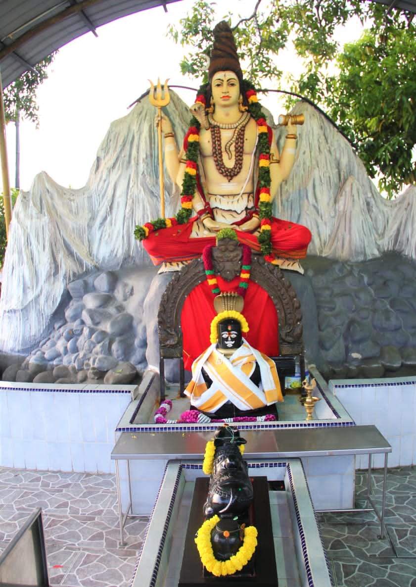Sri Shivan Alaym, Camp Paradis...