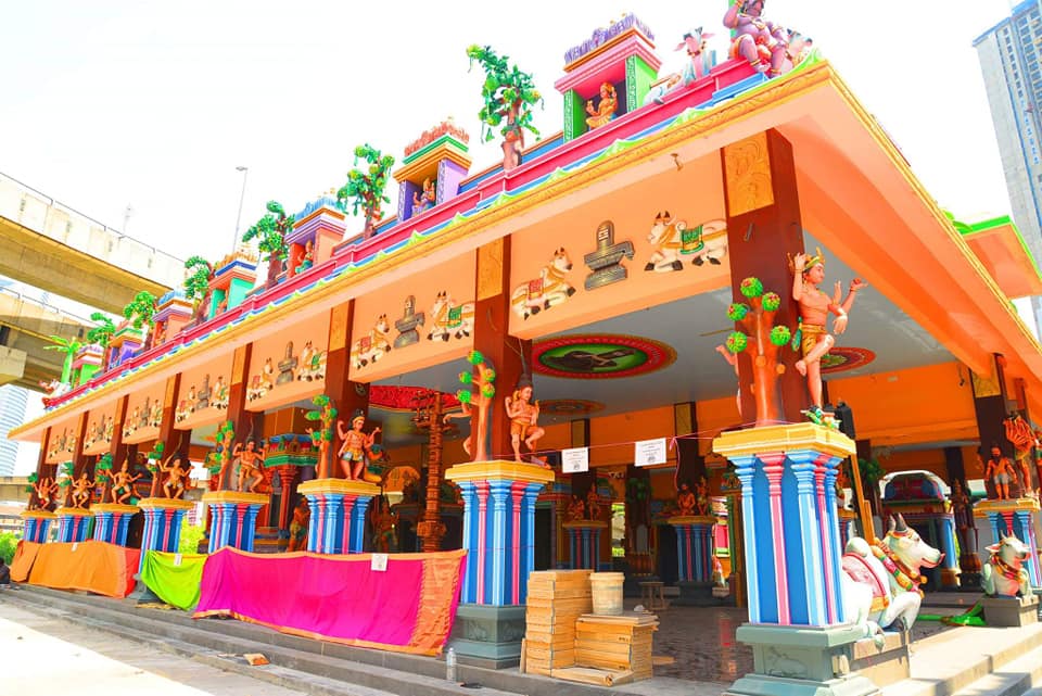 Sri Kashi Visalakshi Sametha Sri Kashi Vishwanath Swamy Kuil Sri Rajashakti Nageshwari Amman Alayam
